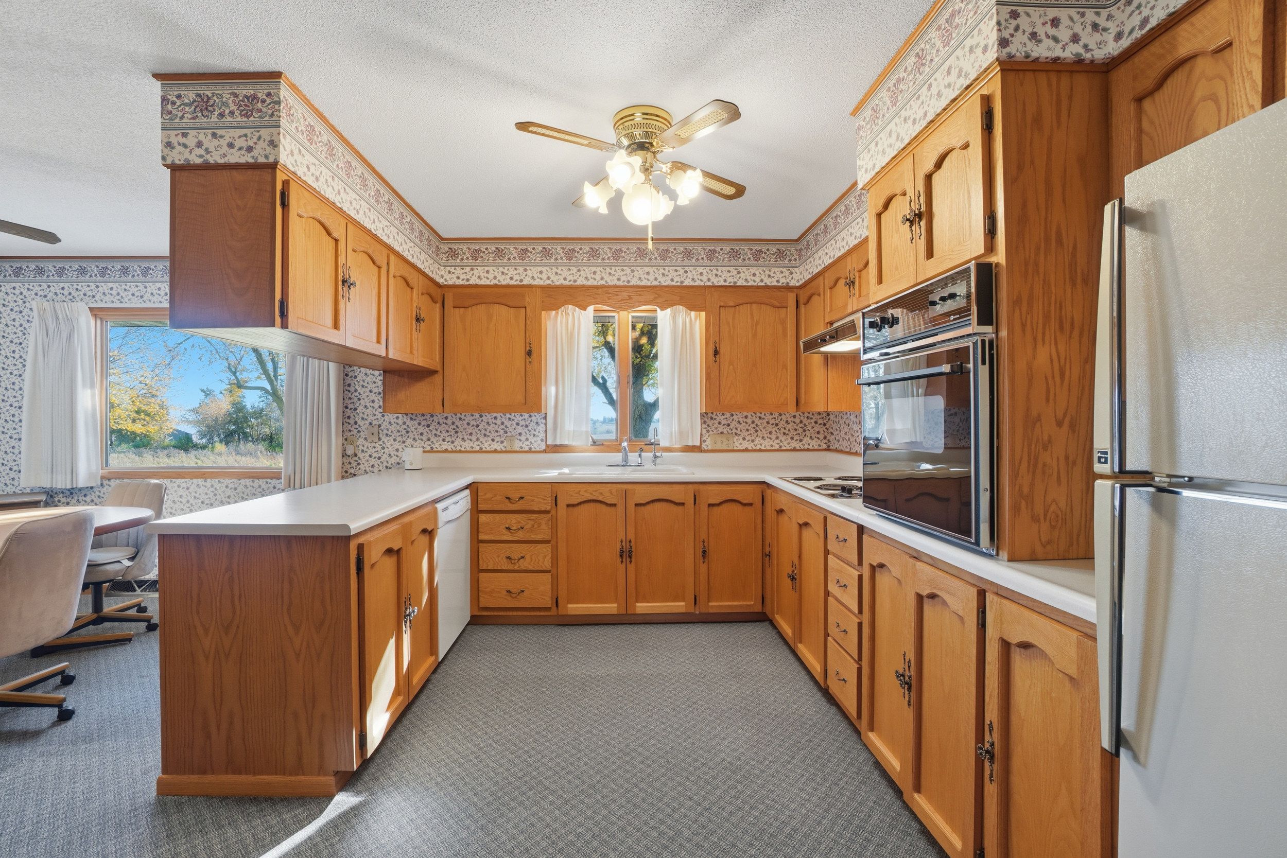 Listing Photo: 4_25871 200th ave-004